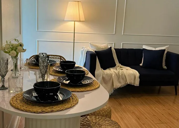 Jawen's Place - Azure Staycation Manila