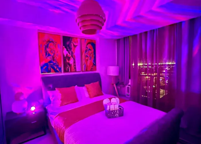 Jawen's Place - Azure Staycation Manila